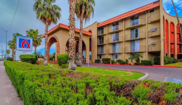 Studio 6 Phoenix, AZ – Sky Harbor in Phoenix
