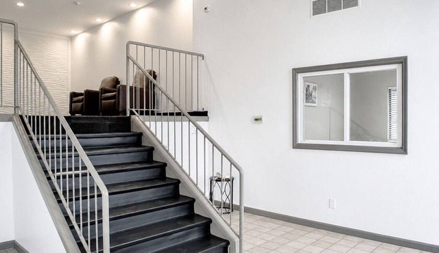 Studio Lodge Springdale Cincinnati in Cincinnati