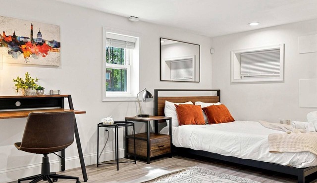 Studio Not Far from Capitol Hill, Walk to METRO in Washington