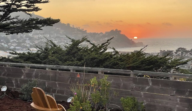 Stunning ocean views close to beach and SF