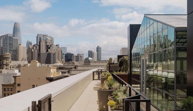 Stylish & Comfortable Stay in the Heart of Downtown San Francisco