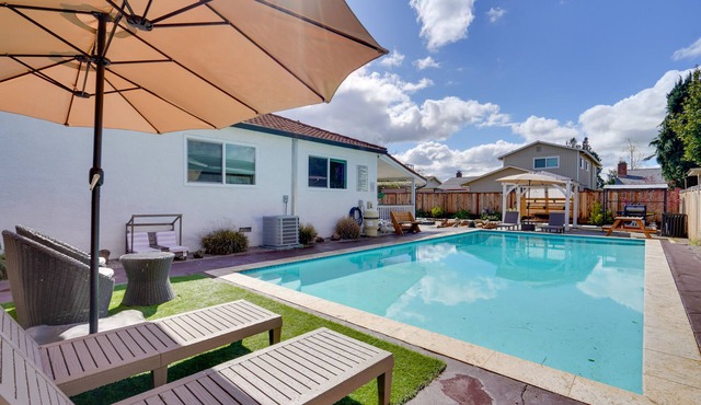 Sun-Soaked Livermore Gem with Patio & Fire Pit!