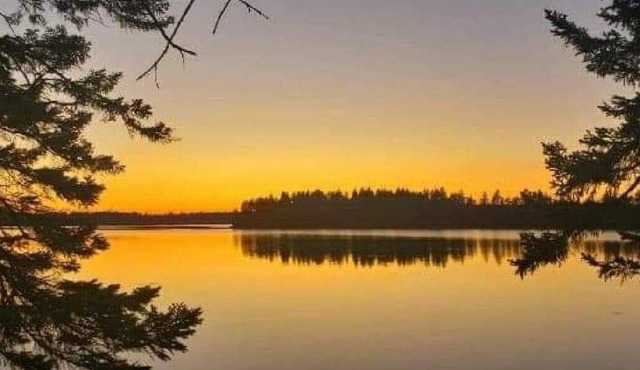 SUNRISE BAYFRONT HOUSE,to our valued customers I am offering 15 %off SECOND WEEK