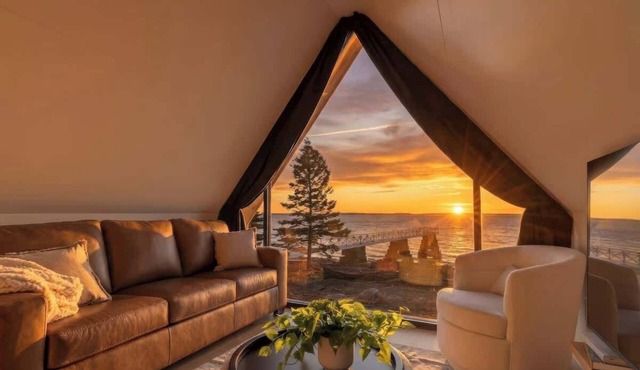 Sunset Oceanfront Cabin with Beach, Dock and Sauna