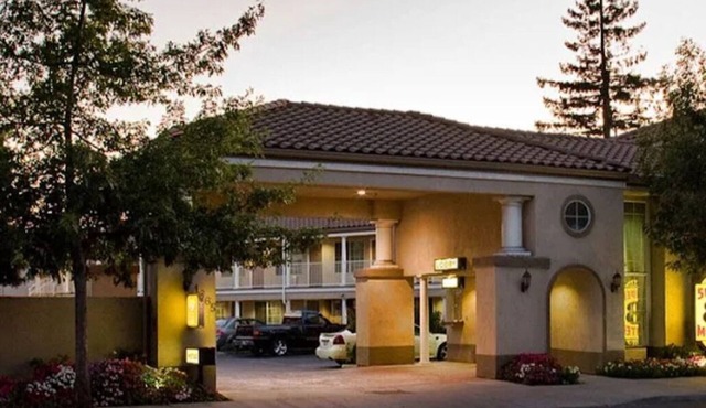 Super 8 by Wyndham want you to have a Super Time in Mountain View 6 mi to Levi's