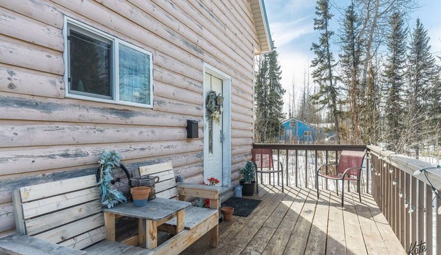Superb 3-bedroom cabin in Salcha with stunning views of the Northern Lights