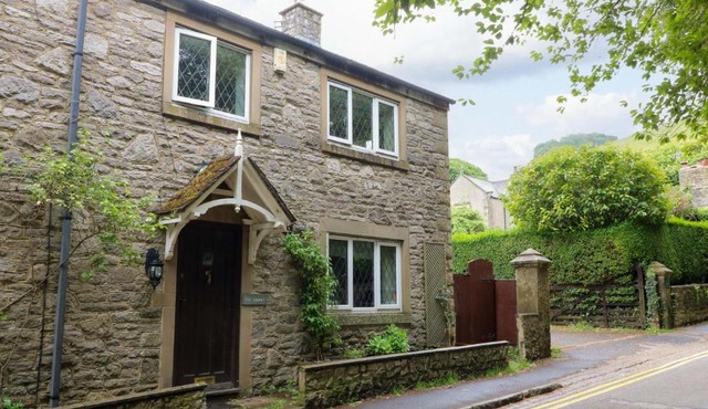The Chimes in Castleton