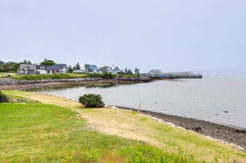 The Hideaway in Downeast Maine: Walk to Ocean