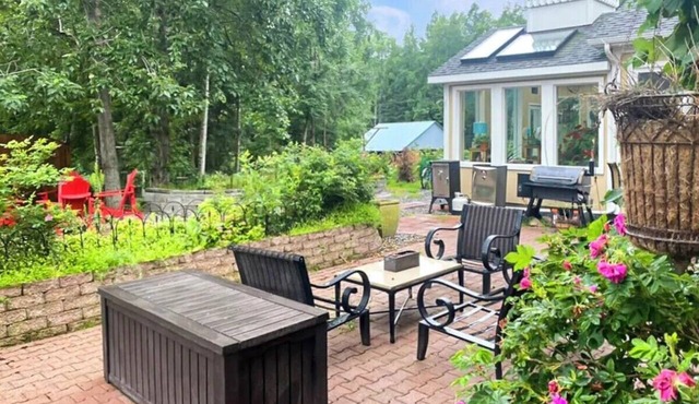 The Privacy of an Elegant Home - The Luxury of Your Own Boutique Hotel