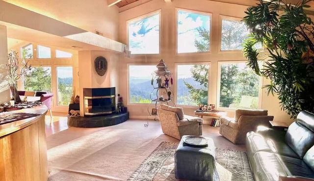 The Ultimate Retreat - Luxury, Nature, Convenience