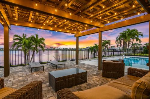 The Waterfront Fishing Retreat