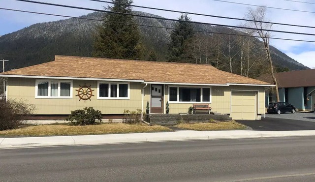 The Wheelhouse - Downtown Sitka