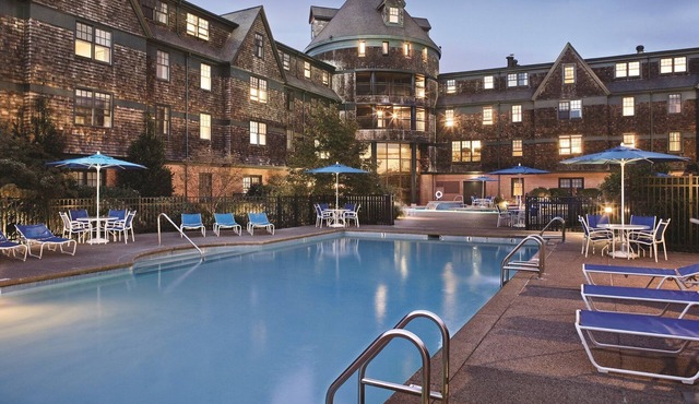 THREE BEDROOMS Weather-Proof 2026 MEMORIAL DAY in the Heart of Newport