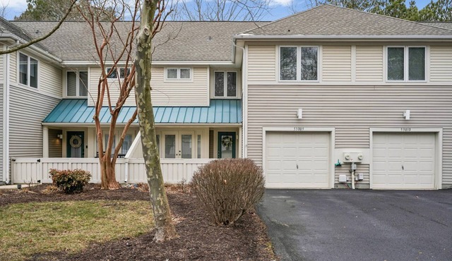Three BR Townhome in Sea Colony