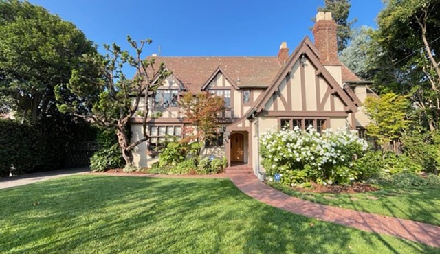 Timeless Tudor With Game Rooms & Hot Tub!