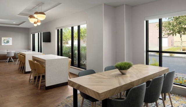 Towneplace Suites Anchorage Midtown