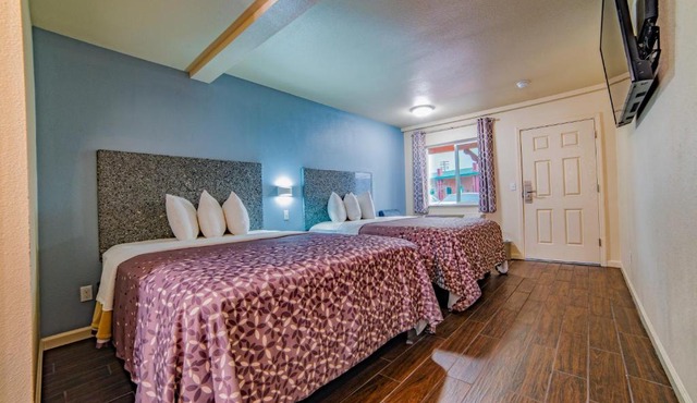 Turlock Inn