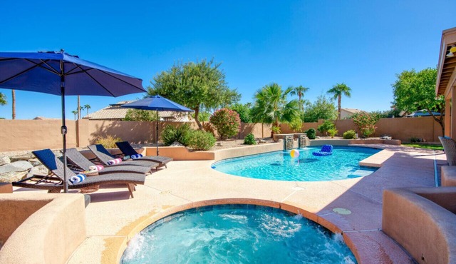 Upscale Phoenix Abode: Walk to South Mountain Park in Phoenix