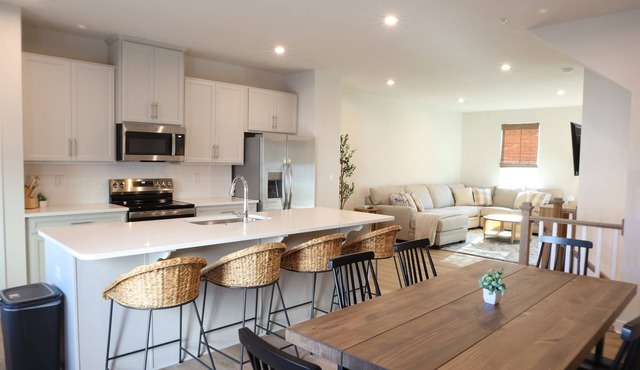 Upscale Townhome in Amenity Drenched Luxury Resort