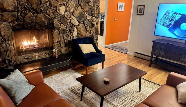 Urban Comfort with Northern Charm