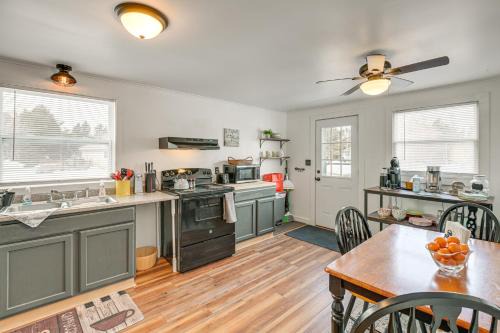 Walk to Restaurants & Markets: Machias Home!