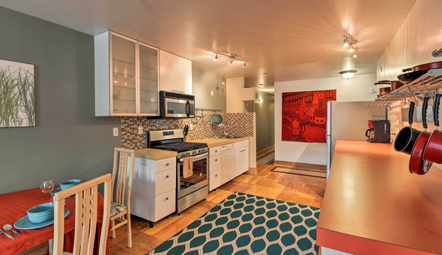 Walk to Town & Coast: Anchorage Condo w/Fireplace