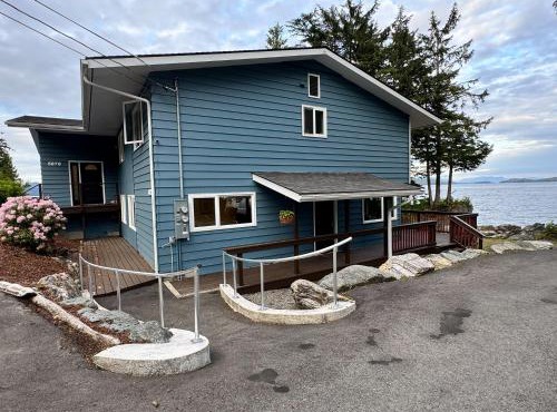 Whale Spotter Inn
