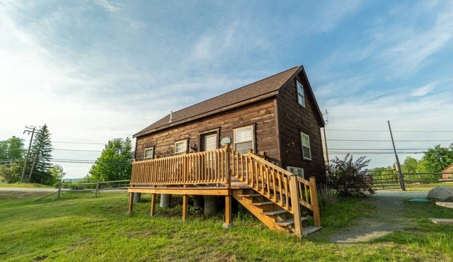 White Mountains Lakeside Log Cabin Solo Retreat
