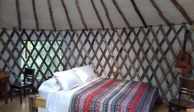 Wild Acres Yurt on 36 acres bordering 800 acres of perserve with a 300 acre pond