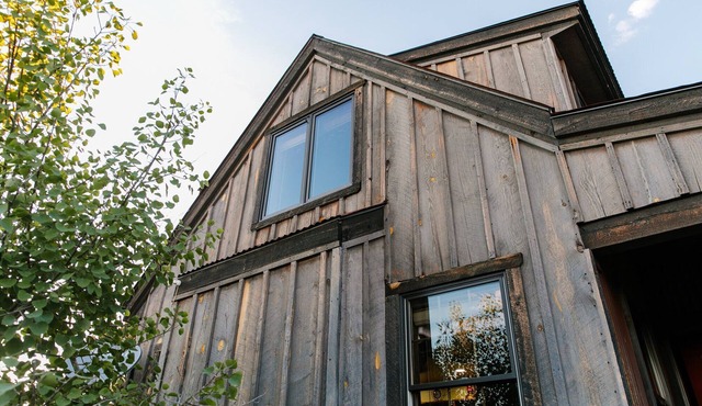 Wildflower Cabin @ Whispering Oaks, 20 miles from Moab!