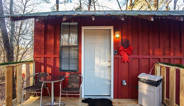 Yeti Cabin in Benton