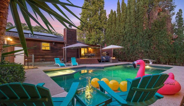 Zen Meets Pool Retreat