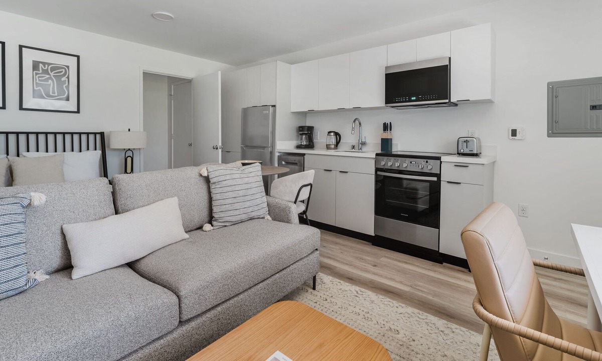 Jack London District Apartment | Convenient Oakland Studio w/ A/C, near Dining & Shops, by Blueground