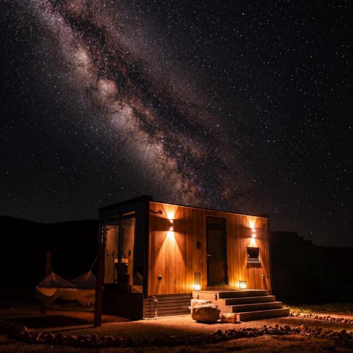 Torrey House | Reflections - Luxe Mirror Home Near Capitol Reef