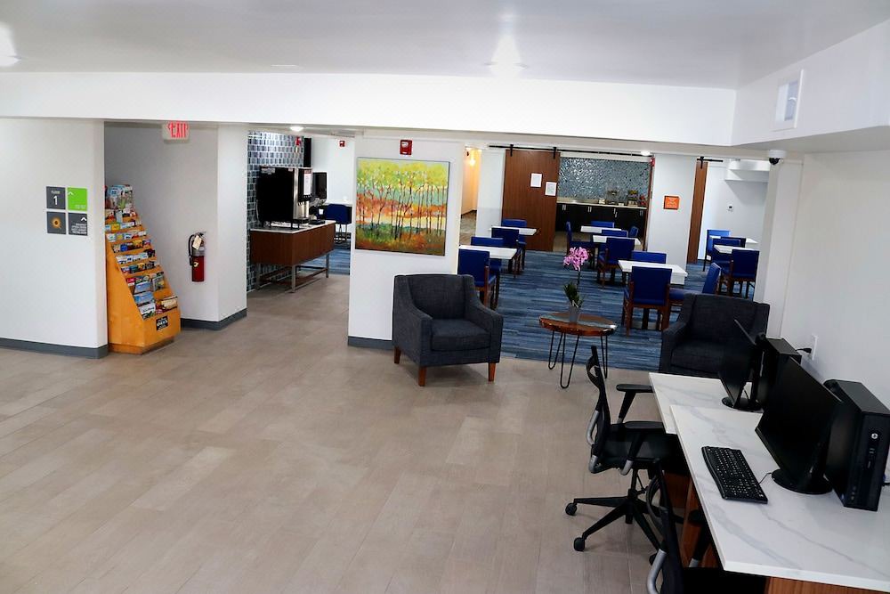 Photo of Livingroom in Reynoldsburg