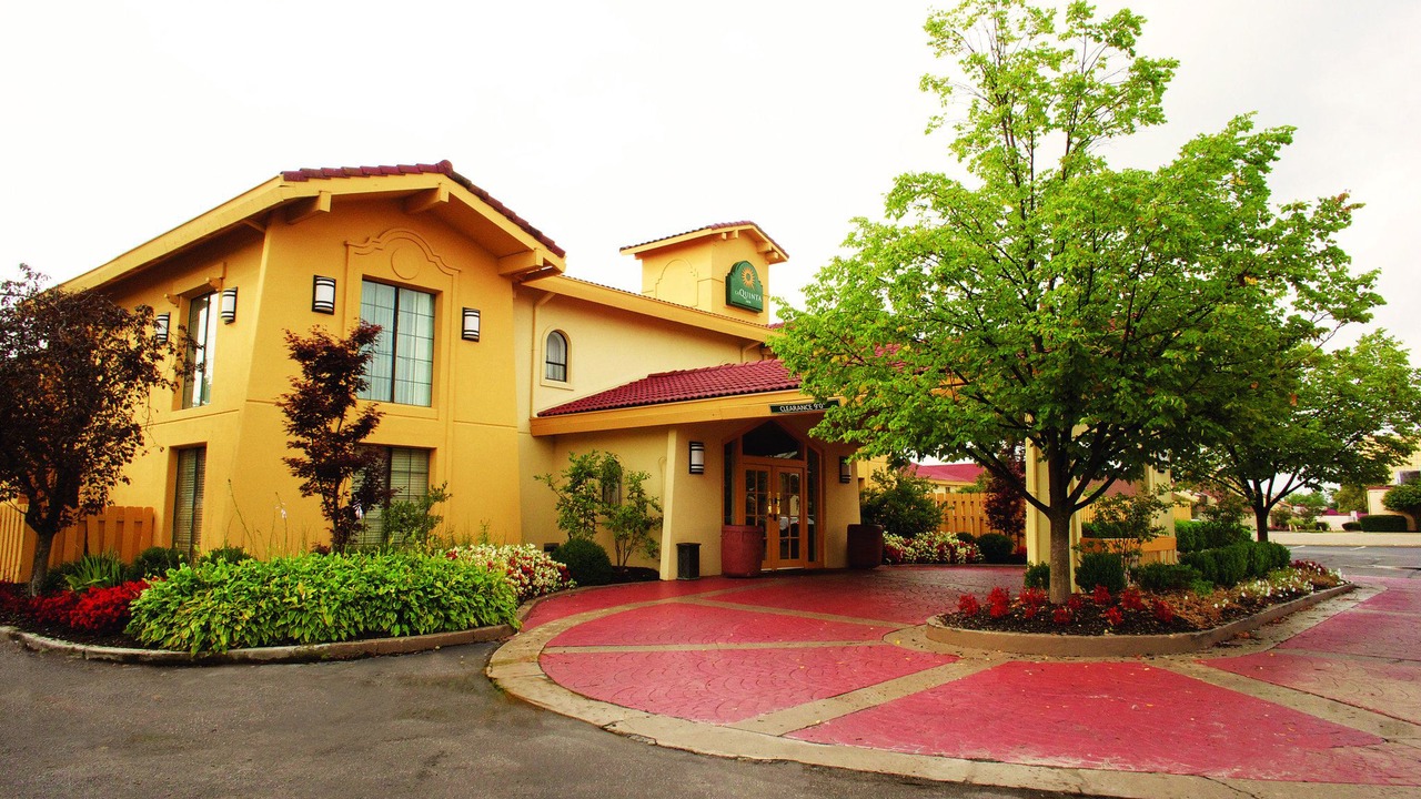Photo of Buildings in Reynoldsburg