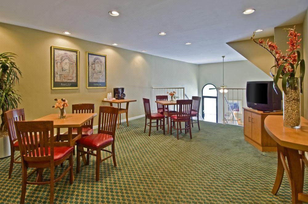 Photo of Livingroom in Pleasanton