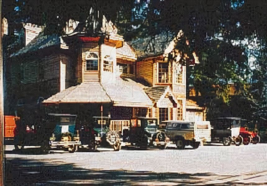 Photo of Buildings in Mendenhall Valley