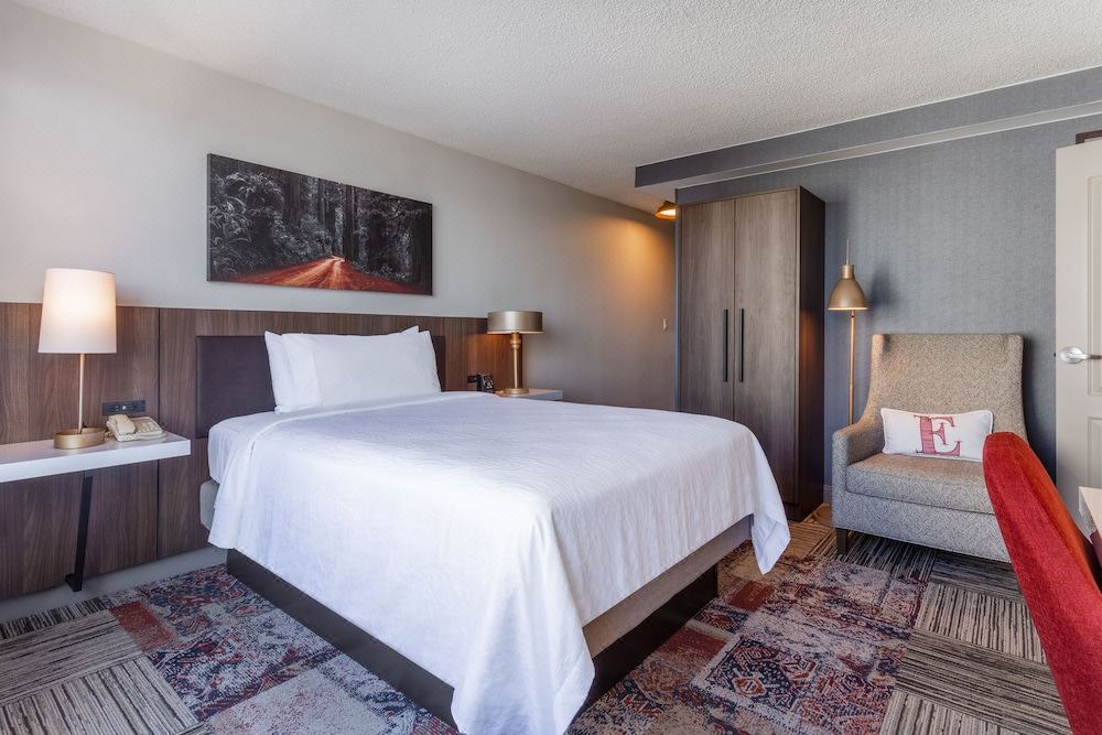 Photo of Bedroom in Emeryville