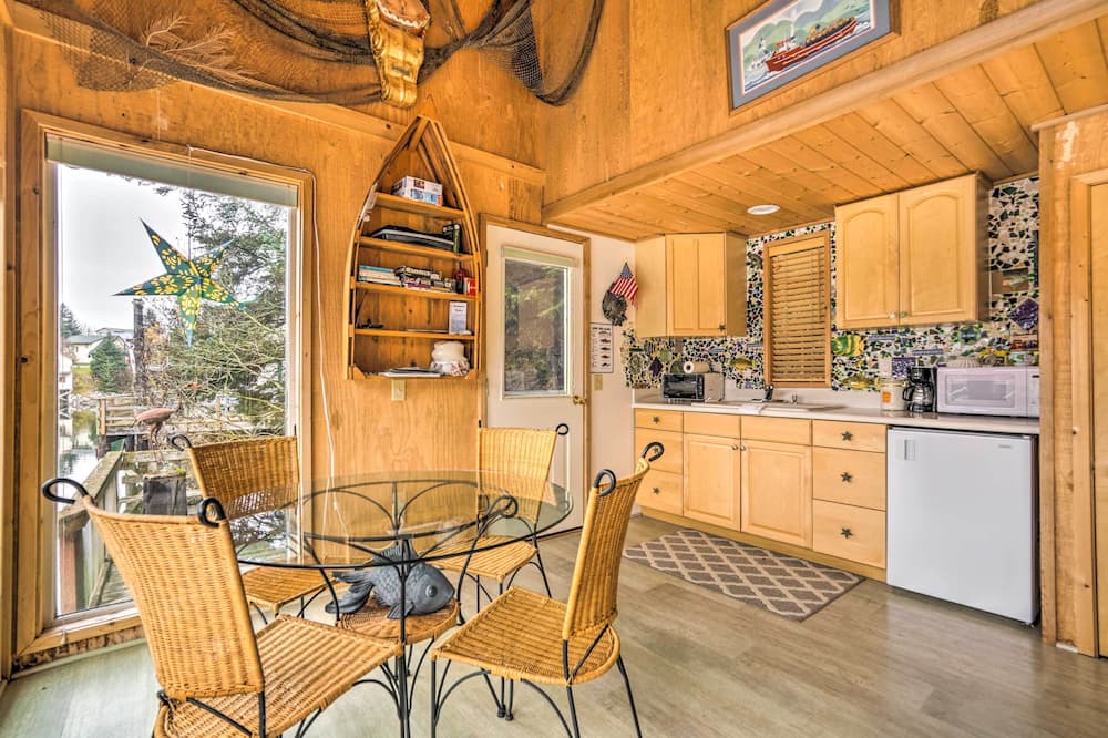 Photo of Kitchen in Seldovia