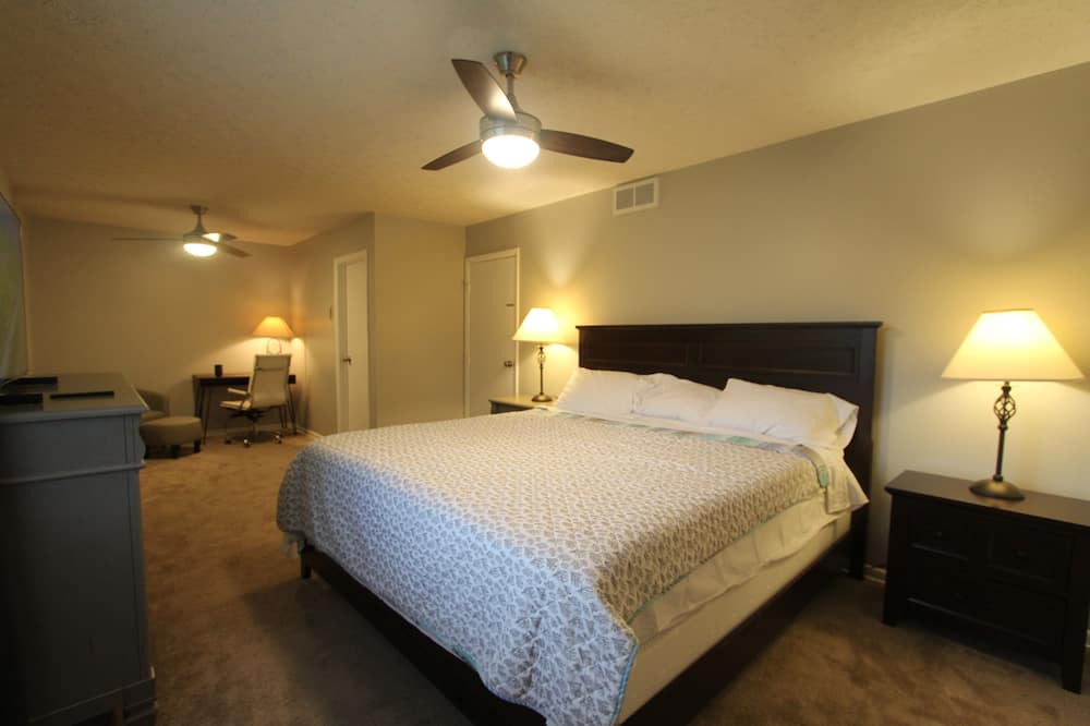 Photo of Bedroom in Knolls West