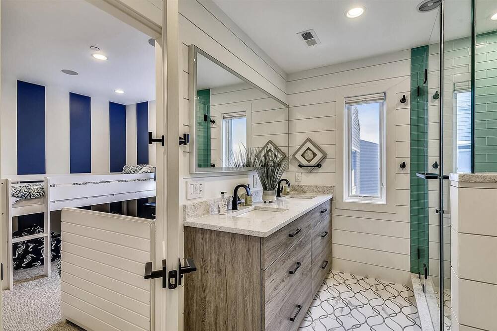 Photo of Bathroom in Rehoboth by the Sea