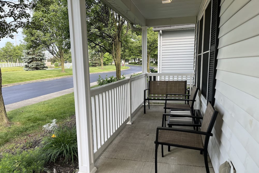 Photo of Patio Balcony in Polaris