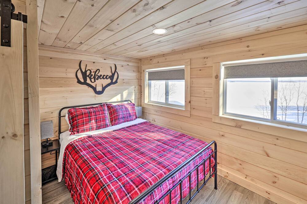 Photo of Bedroom in Northeast Somerset