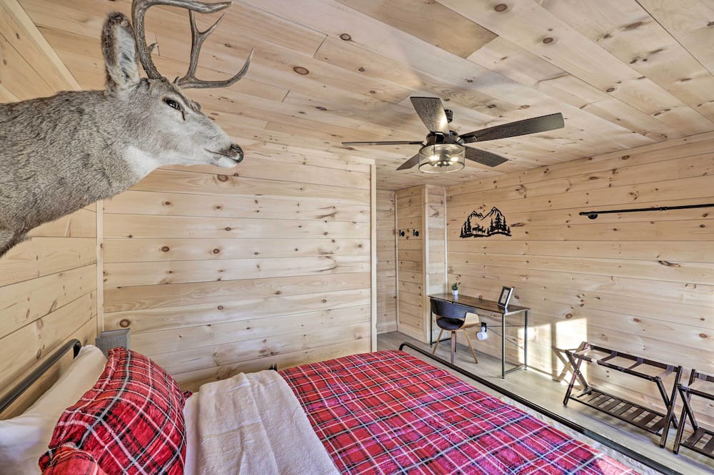 Photo of Bedroom in Northeast Somerset
