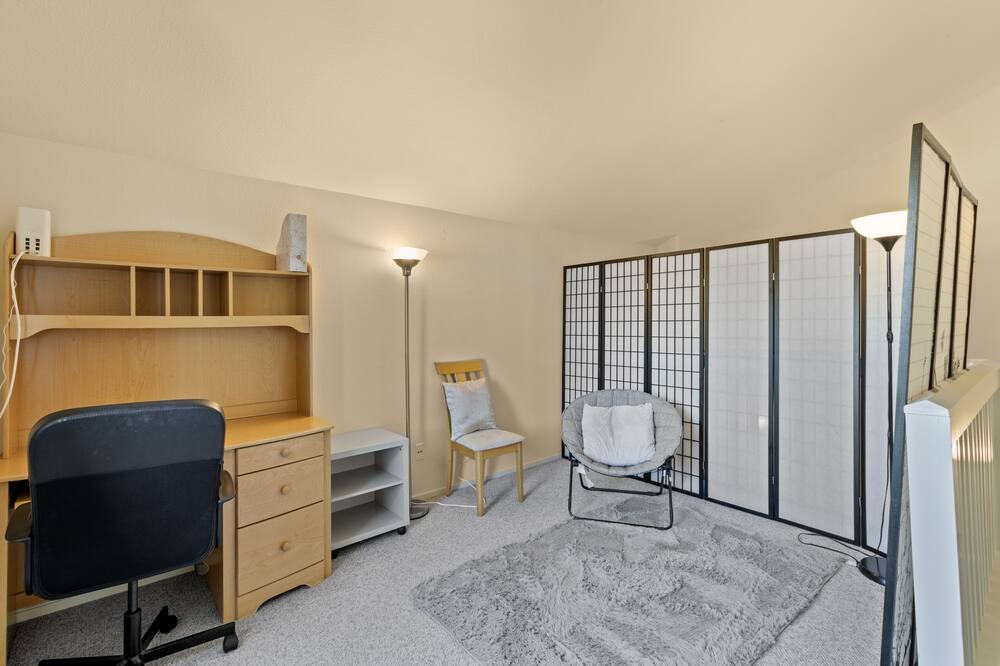 Photo of Bedroom in Marina Bay
