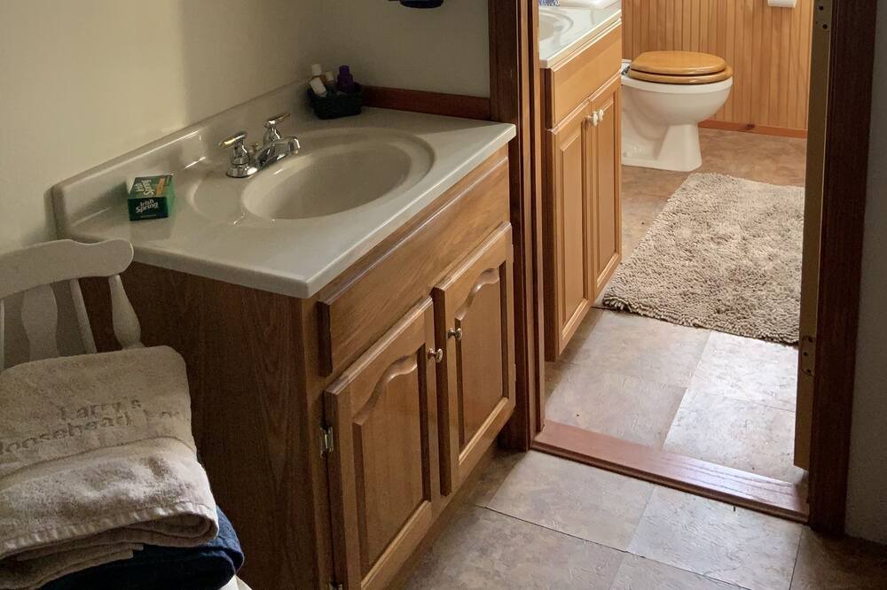 Photo of Bathroom in Northeast Somerset