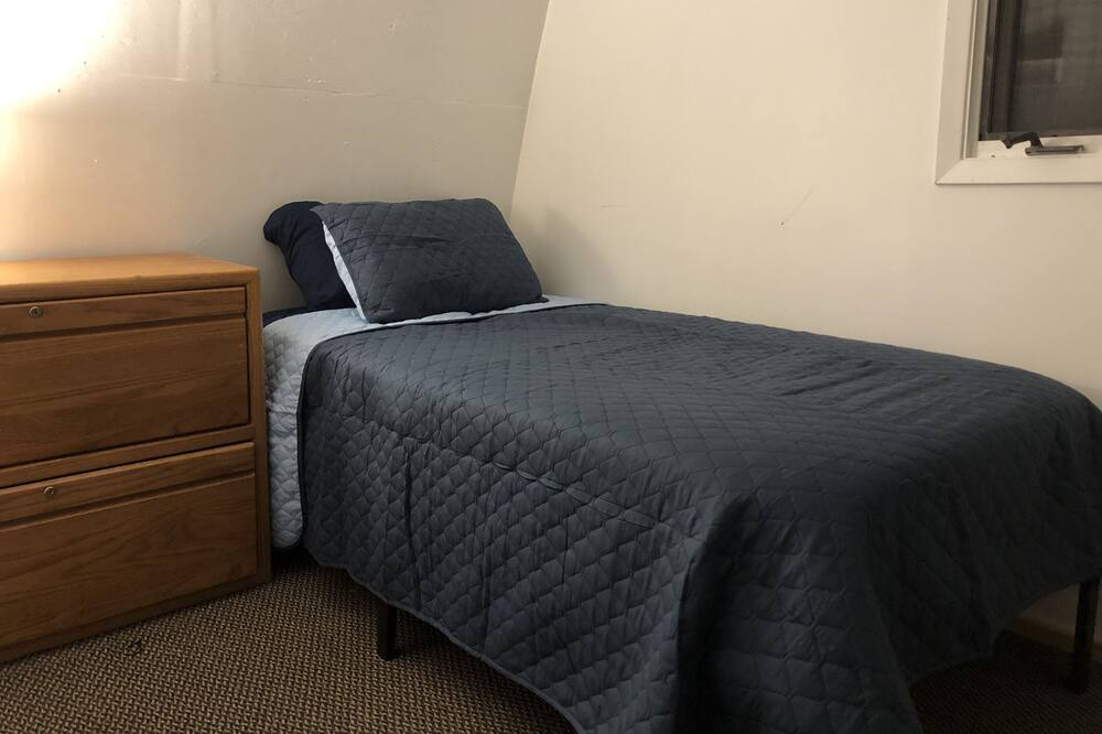 Photo of Bedroom in Valdez