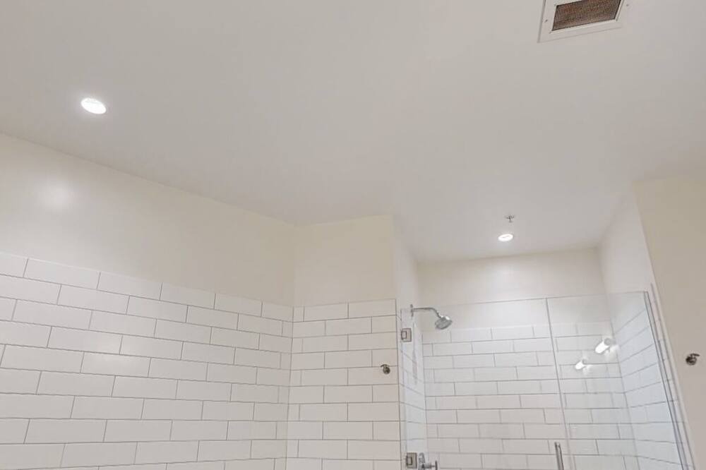 Photo of Bathroom in Downtown San Jose