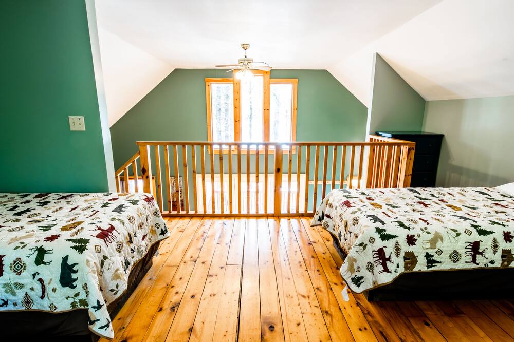 Photo of Bedroom in Caratunk